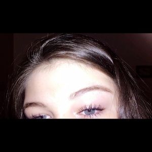 Meet your Posher, Kira